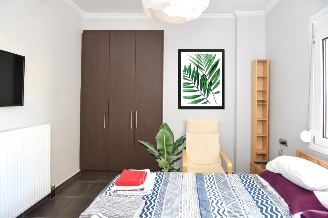 Modern Apartment In The Heart Of The City Larissa Exterior foto